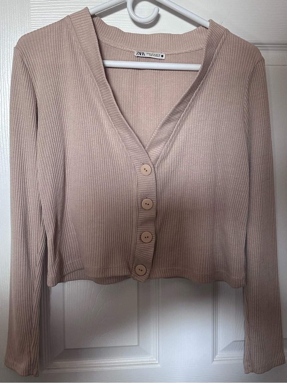 Zara Beige Ribbed Button-Up Cropped Cardigan - Picture 3 of 3